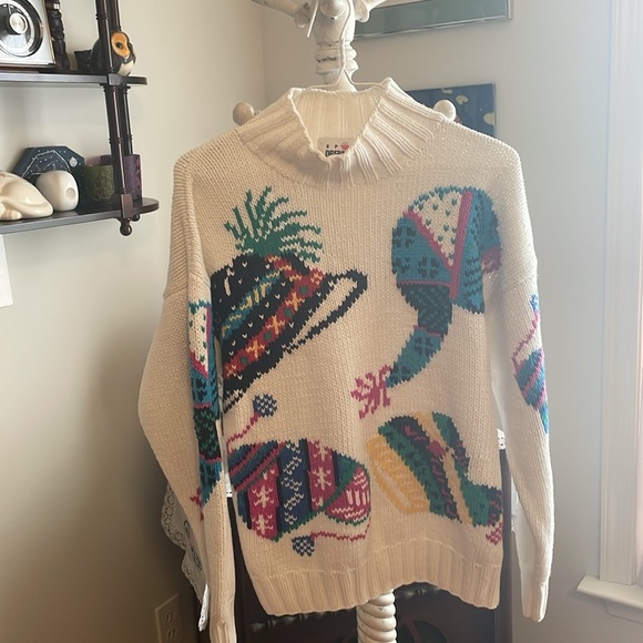 v i n t a g e ::
knit sweater - Picture 3 of 8